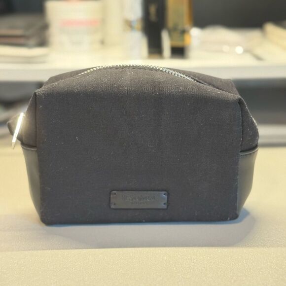 Yves Saint Laurent Parfumes Black Toiletry Bag with Structured Design - Picture 1 of 4